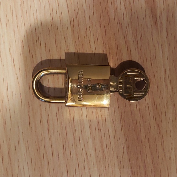 Louis Vuitton Padlock & Key Goldtone #212 - Picture 2 of 7